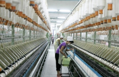 中國(guó)紡織業(yè) 轉(zhuǎn)型升級(jí)中的機(jī)遇與挑戰(zhàn)